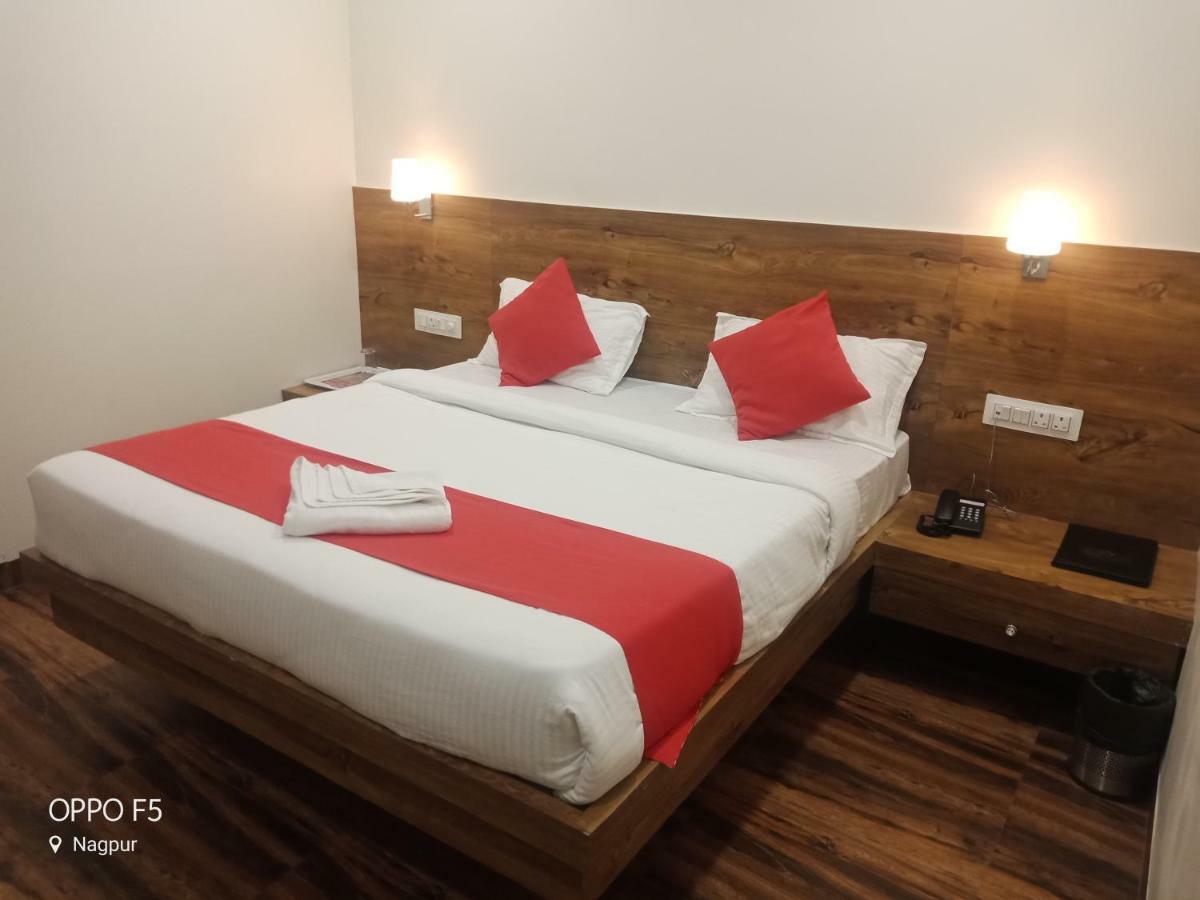 Hotel Star Zest House Nagpur Zewnętrze zdjęcie