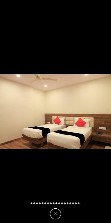 Hotel Star Zest House Nagpur Zewnętrze zdjęcie