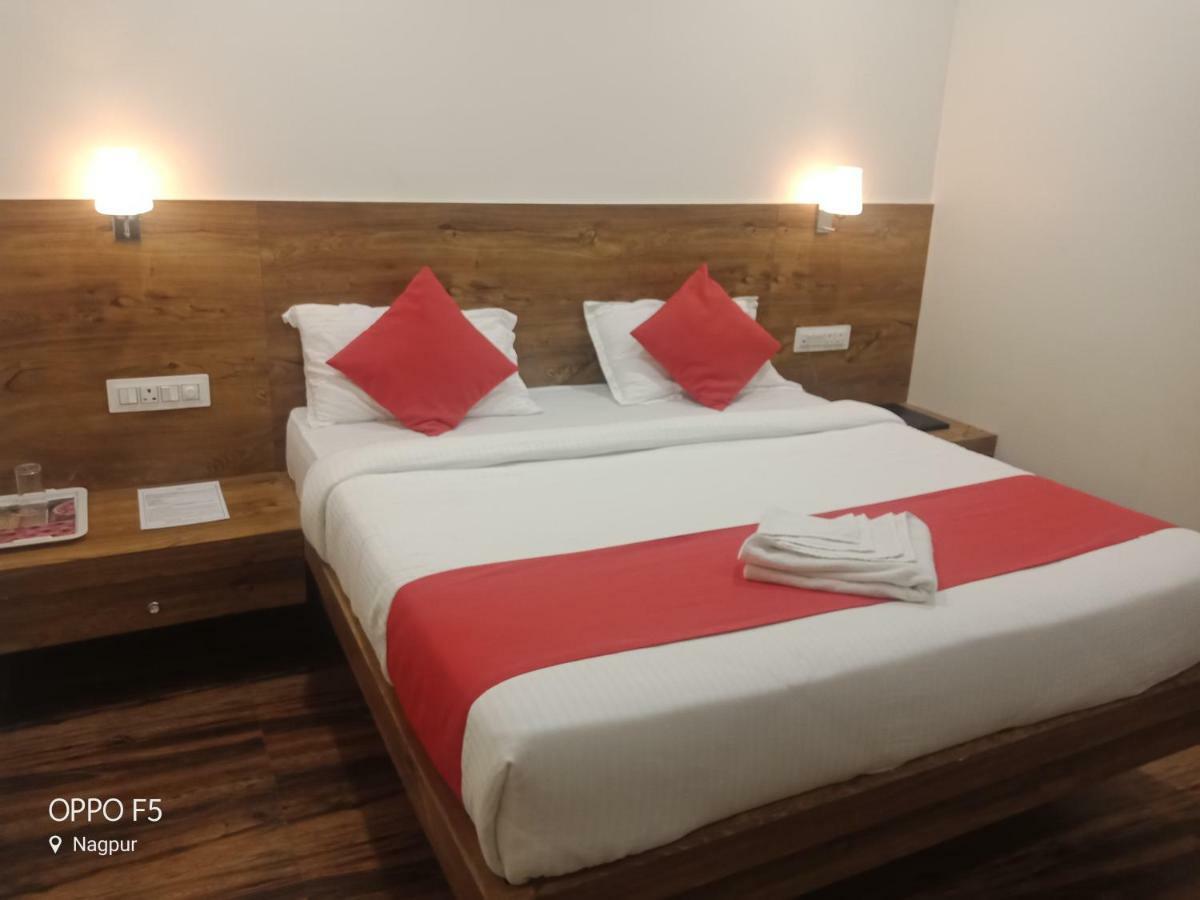 Hotel Star Zest House Nagpur Zewnętrze zdjęcie