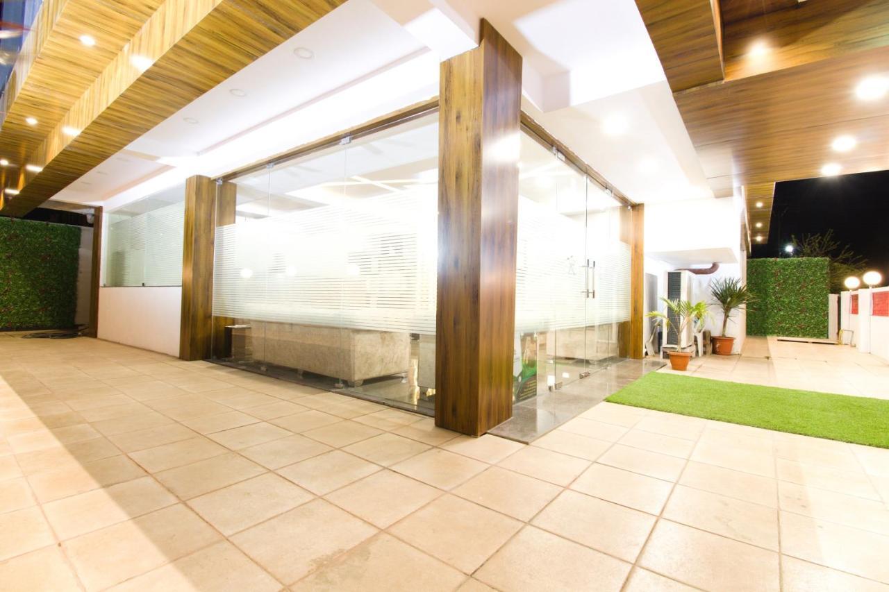 Hotel Star Zest House Nagpur Zewnętrze zdjęcie